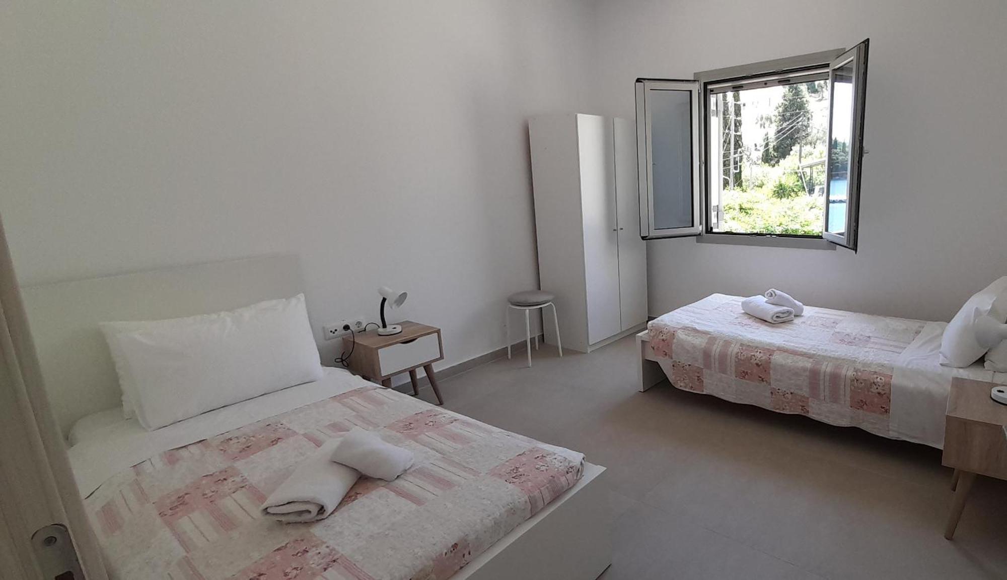 Villa Elsi upper apartment Kalami  Exteriör bild